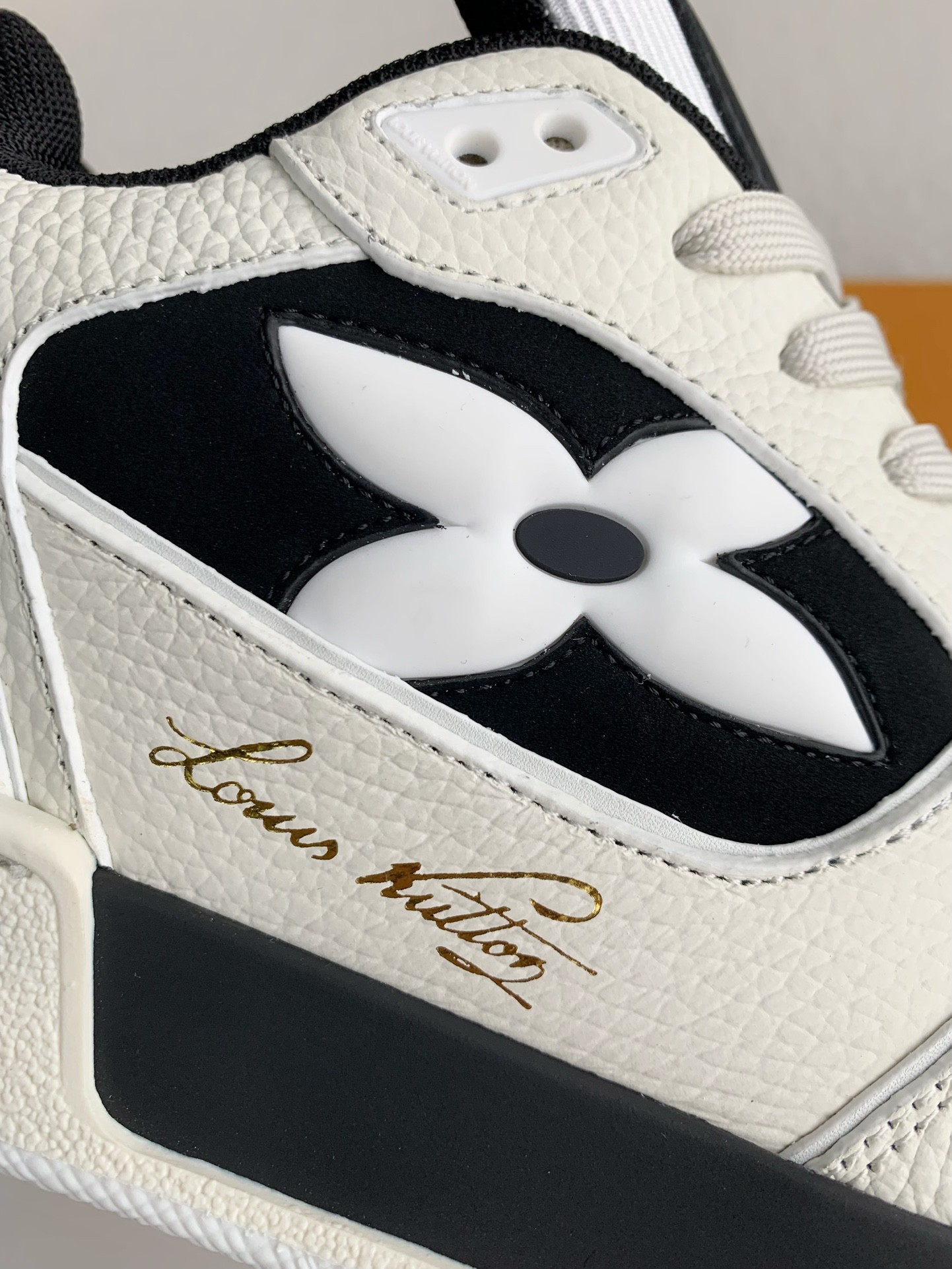 「#3192」LOUIS VUITTON SNEAKERS