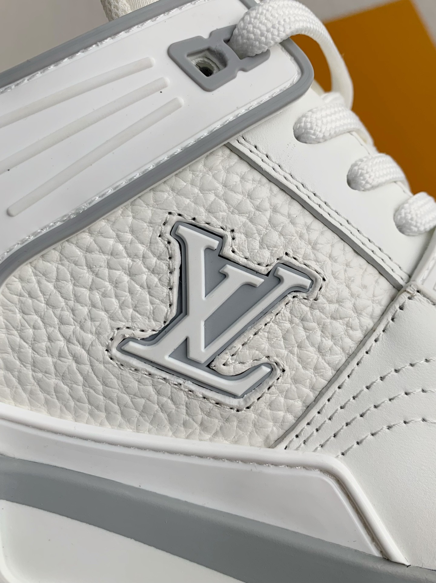 「#3051」LOUIS VUITTON SNEAKERS