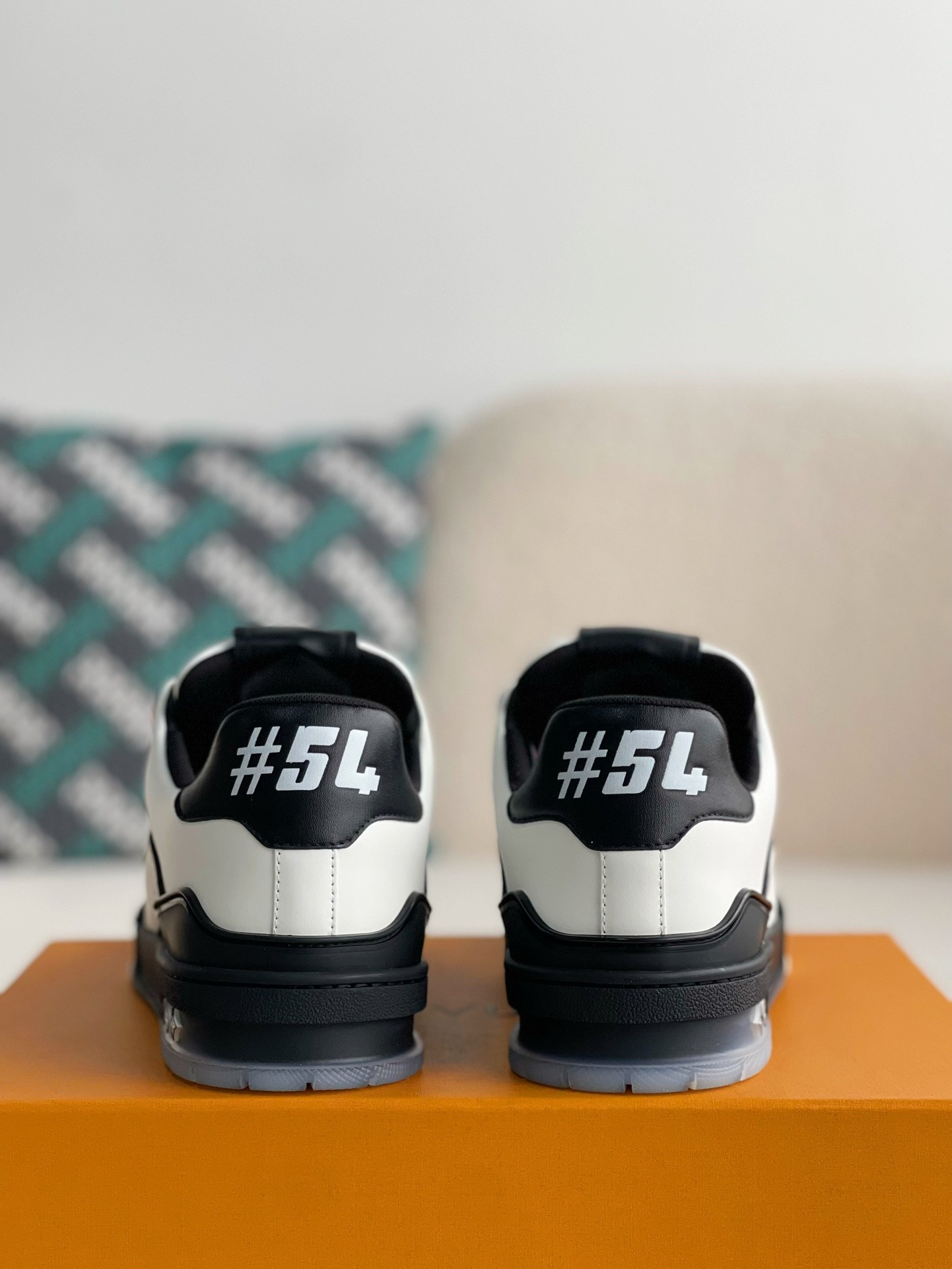 「#2978」LOUIS VUITTON SNEAKERS