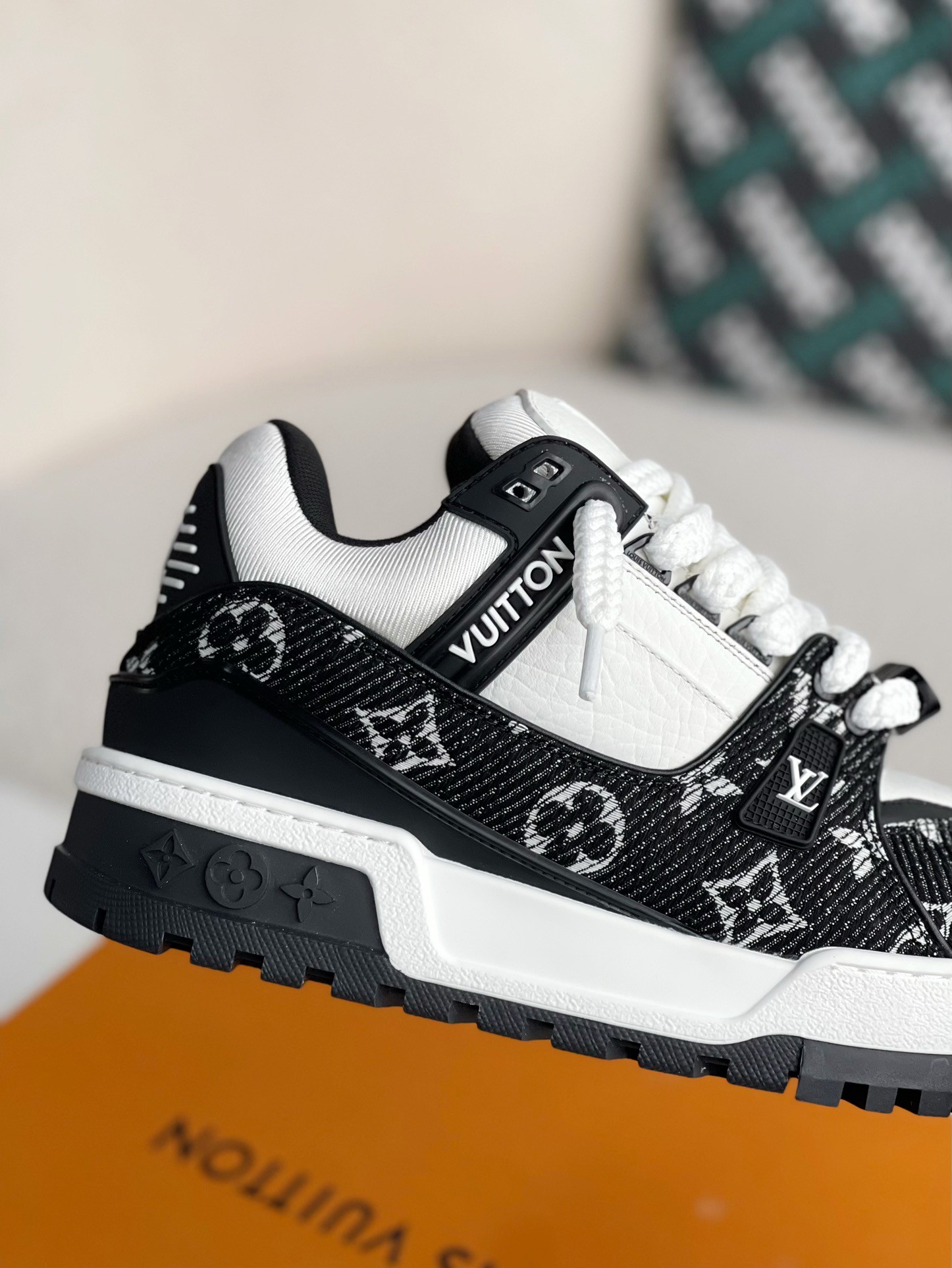 「#3357」LOUIS VUITTON  TRAINER 2023Show style Sneakers
