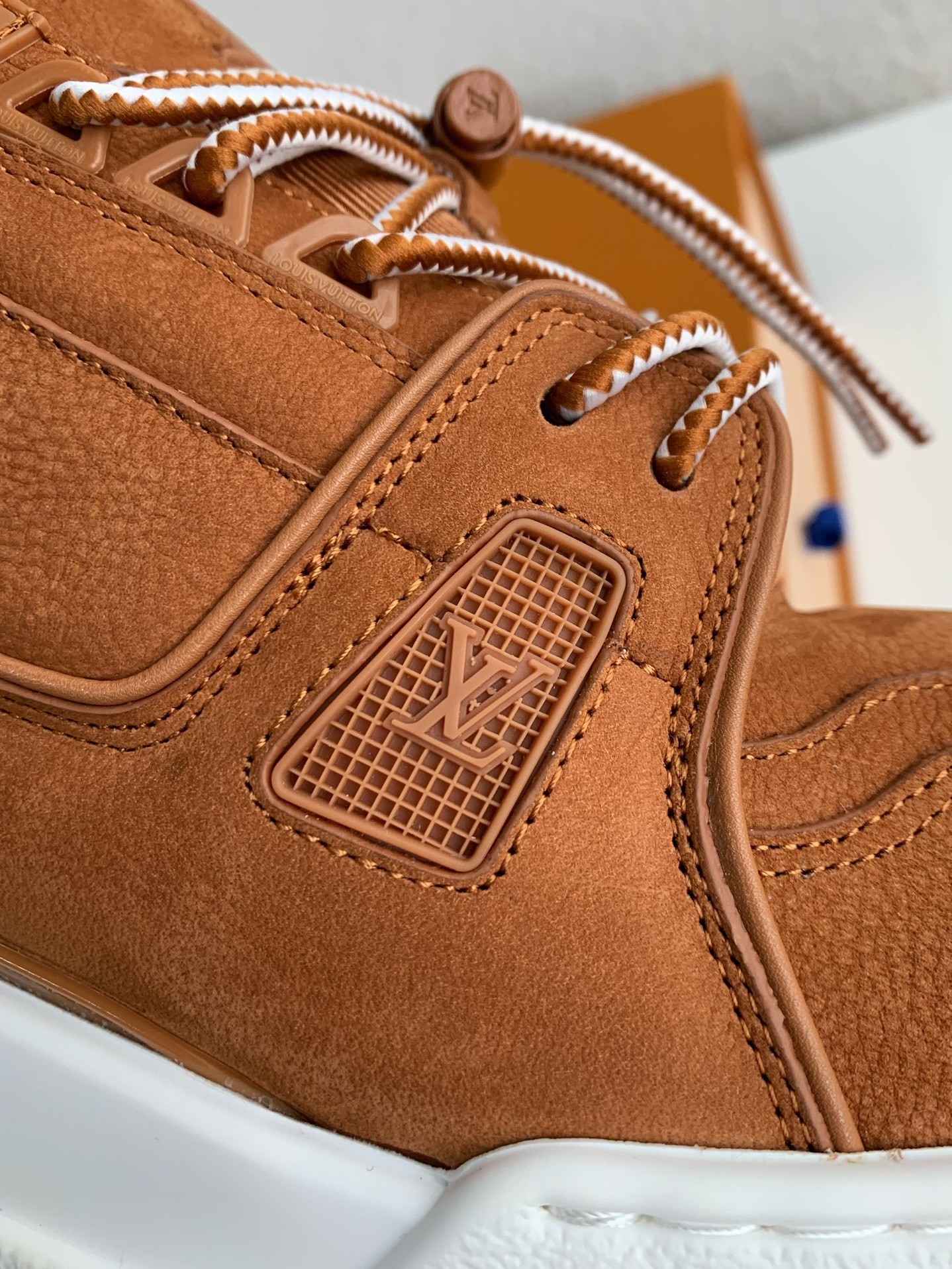 「#3050」LOUIS VUITTON SNEAKERS