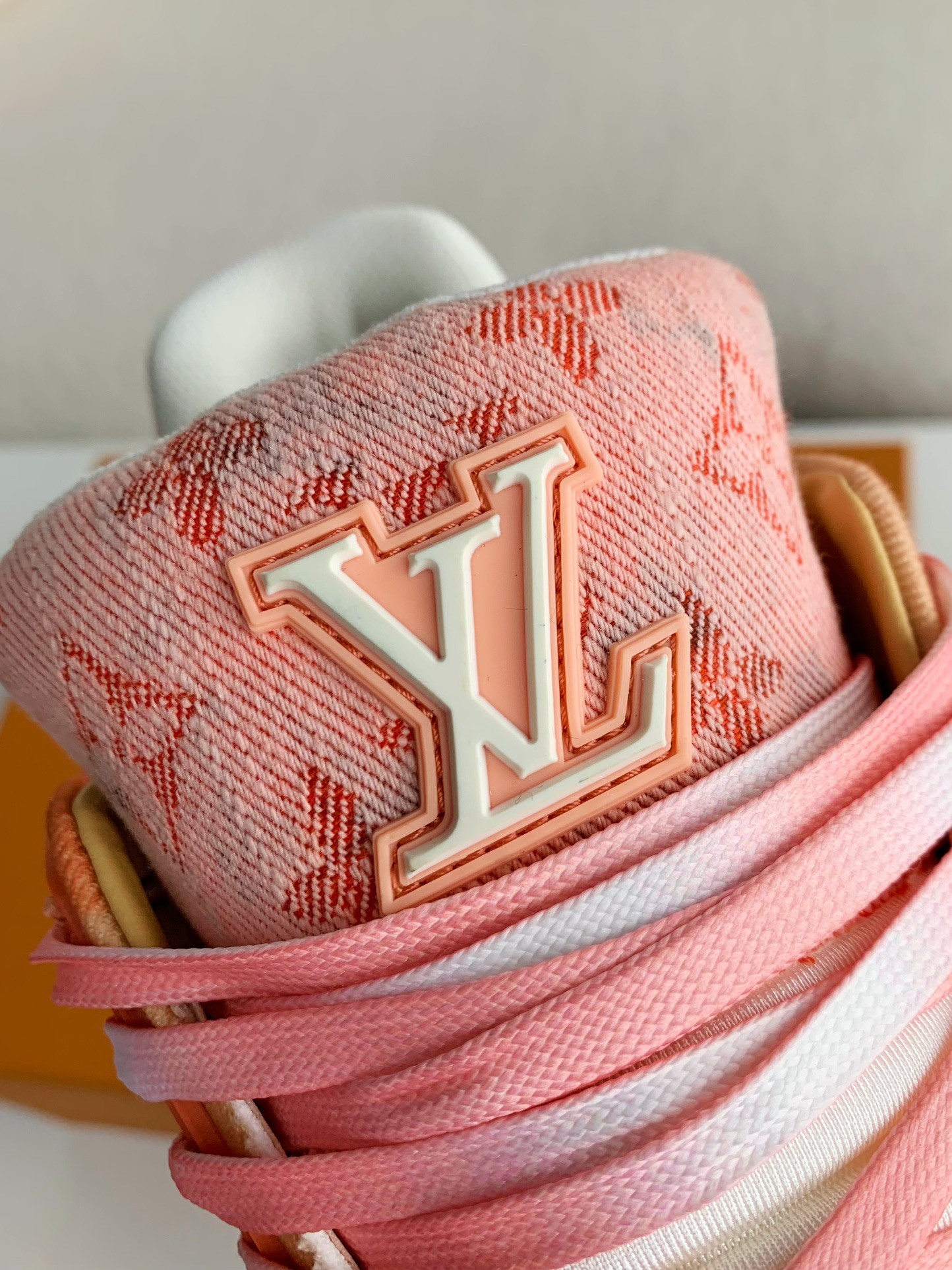 「#3141」 LOUIS VUITTON TRAINER SNEAKERS