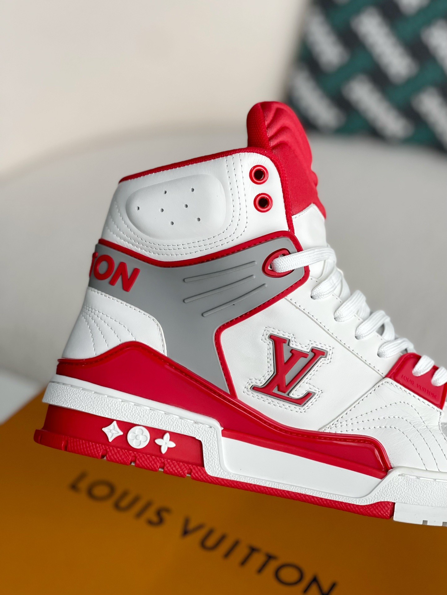 「#3199」LOUIS VUITTON TRAINER SNEAKERS