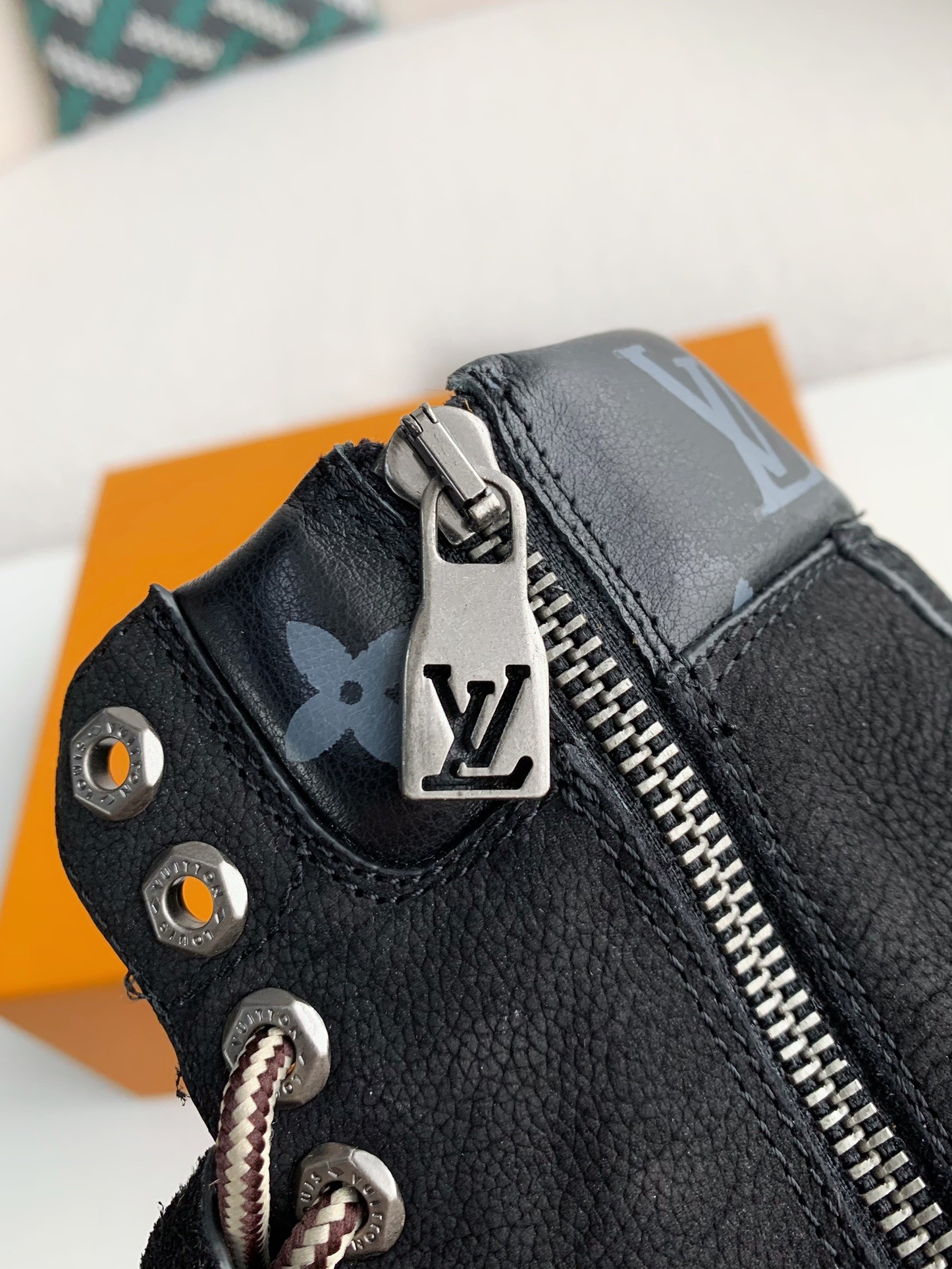 「#3575」louis vuitton & timberland Martin boots