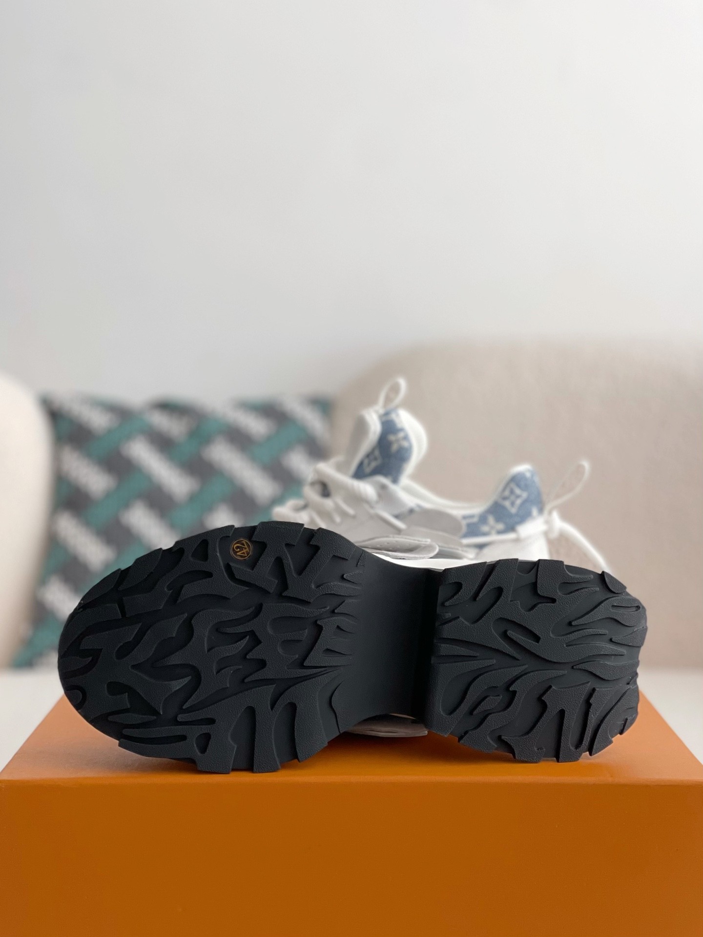 「#3688」LOUIS VUITTON CASUAL SNEAKERS