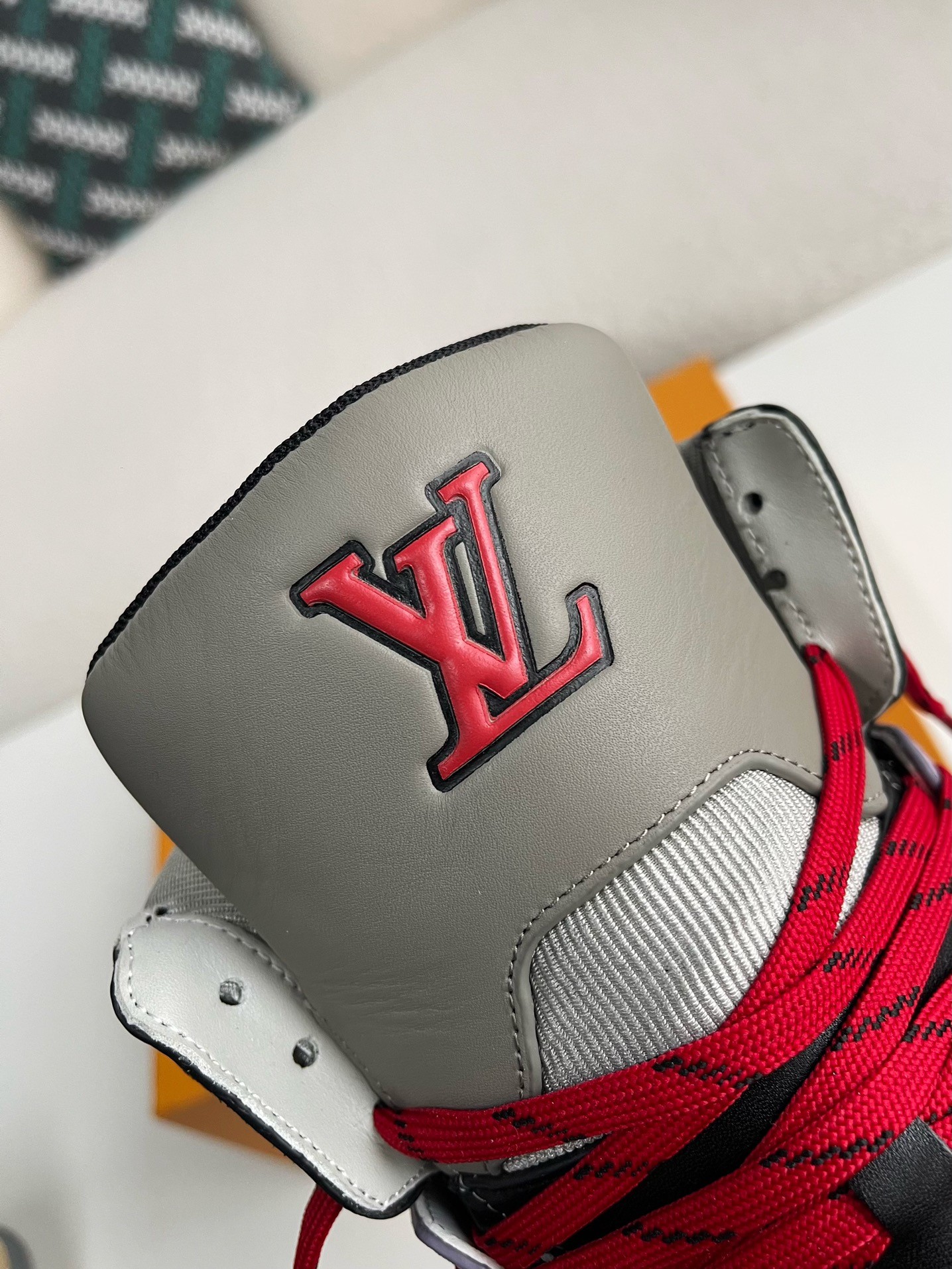 「#3075」LOUIS VUITTON TRAINER SNEAKERS