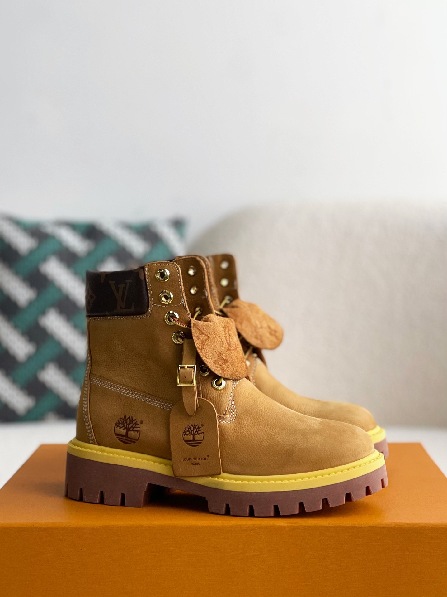 「#3574」louis vuitton & timberland Martin boots