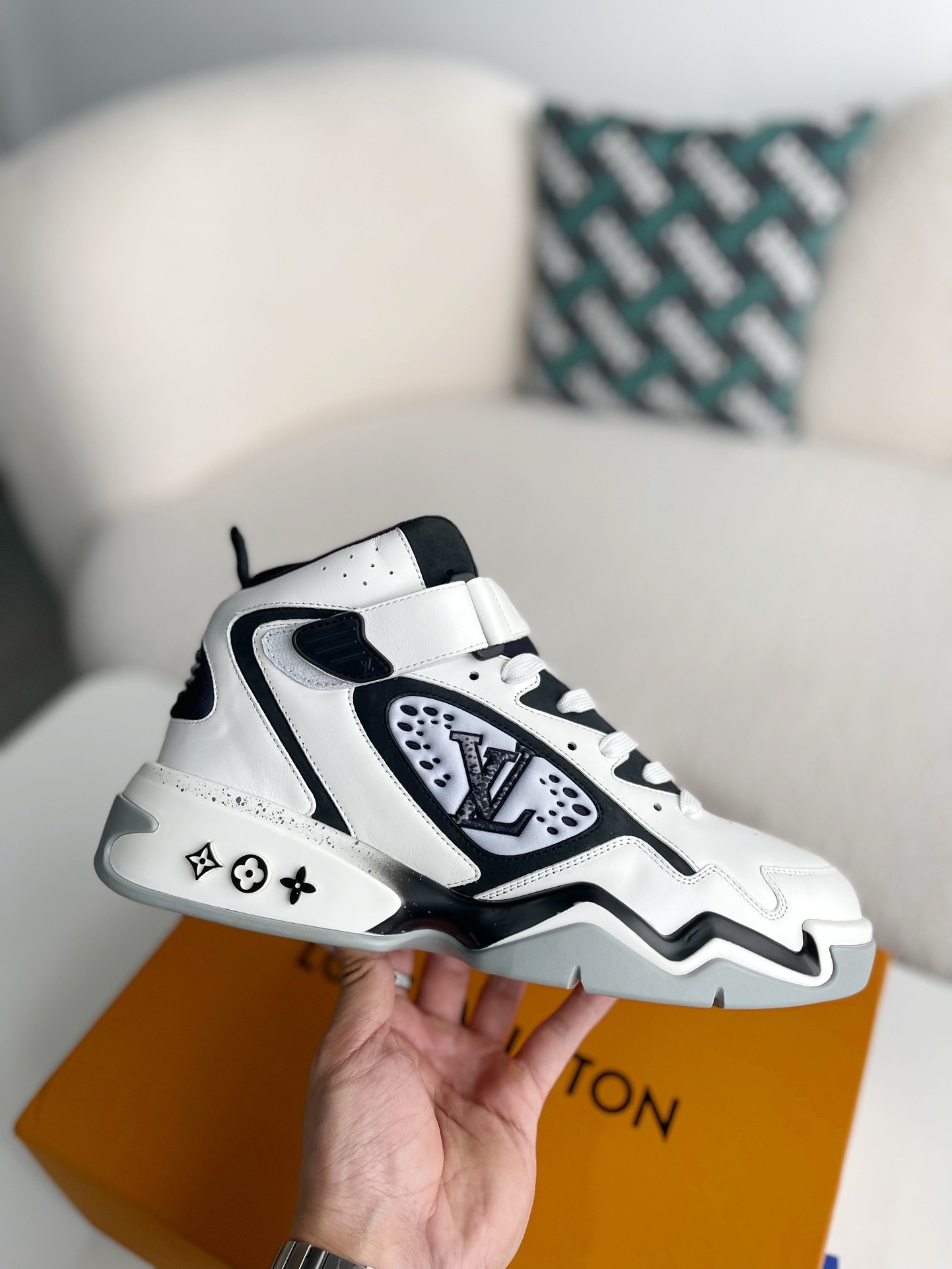 「#3113」LOUIS VUITTON Trainer  Adjustable Mode Paste Sports Casual Shoes