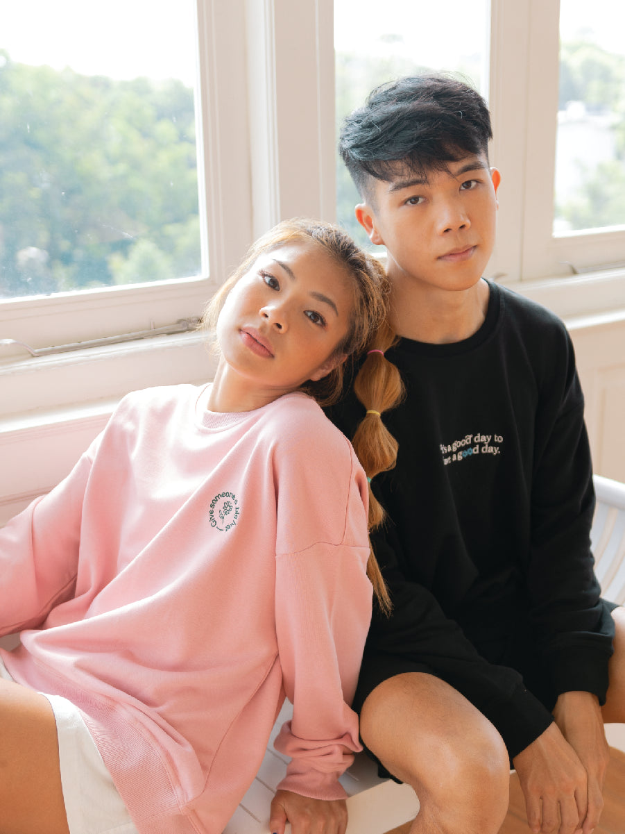 Hug Me Sweater + Shorts Set