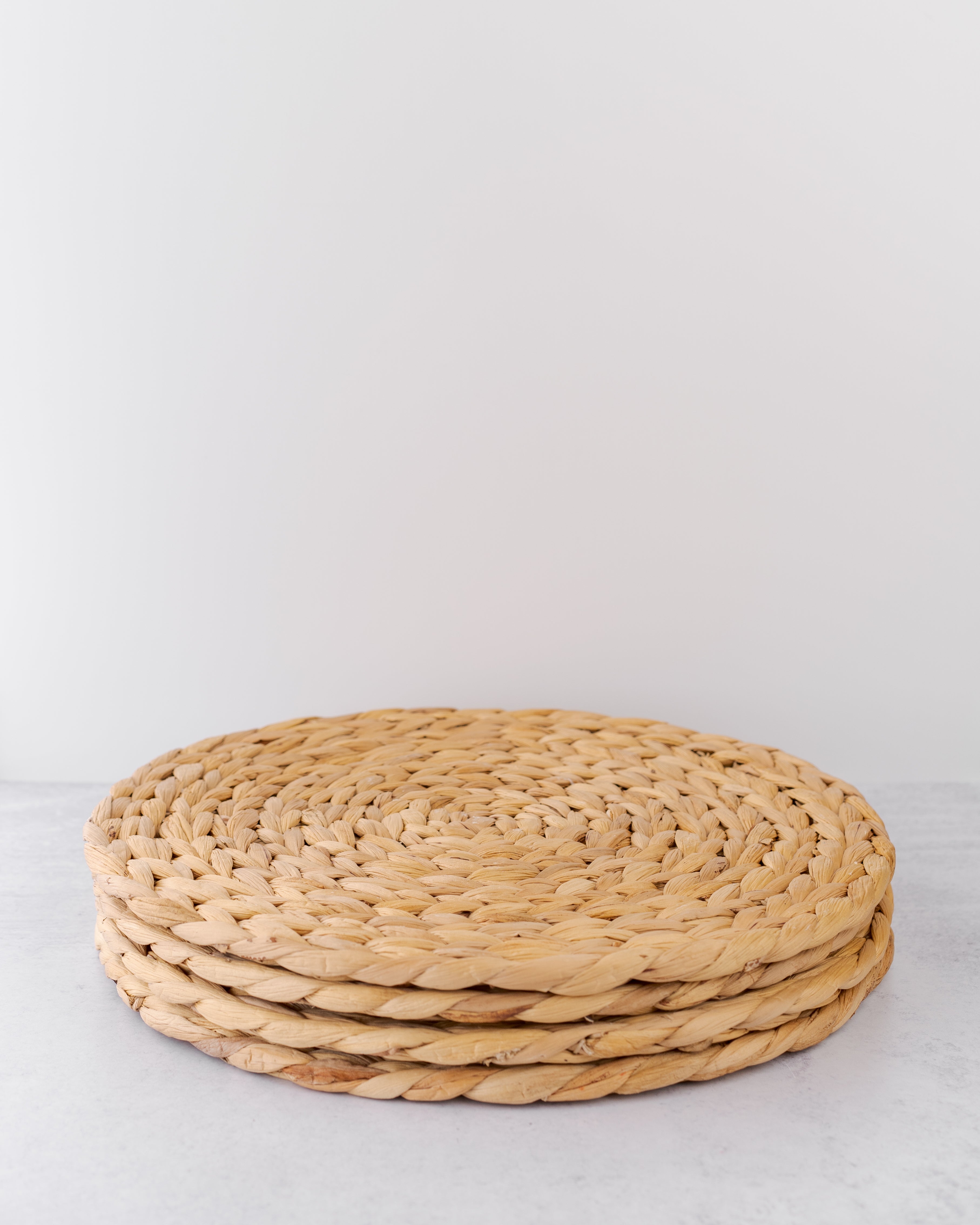 Hyacinth Charger Set