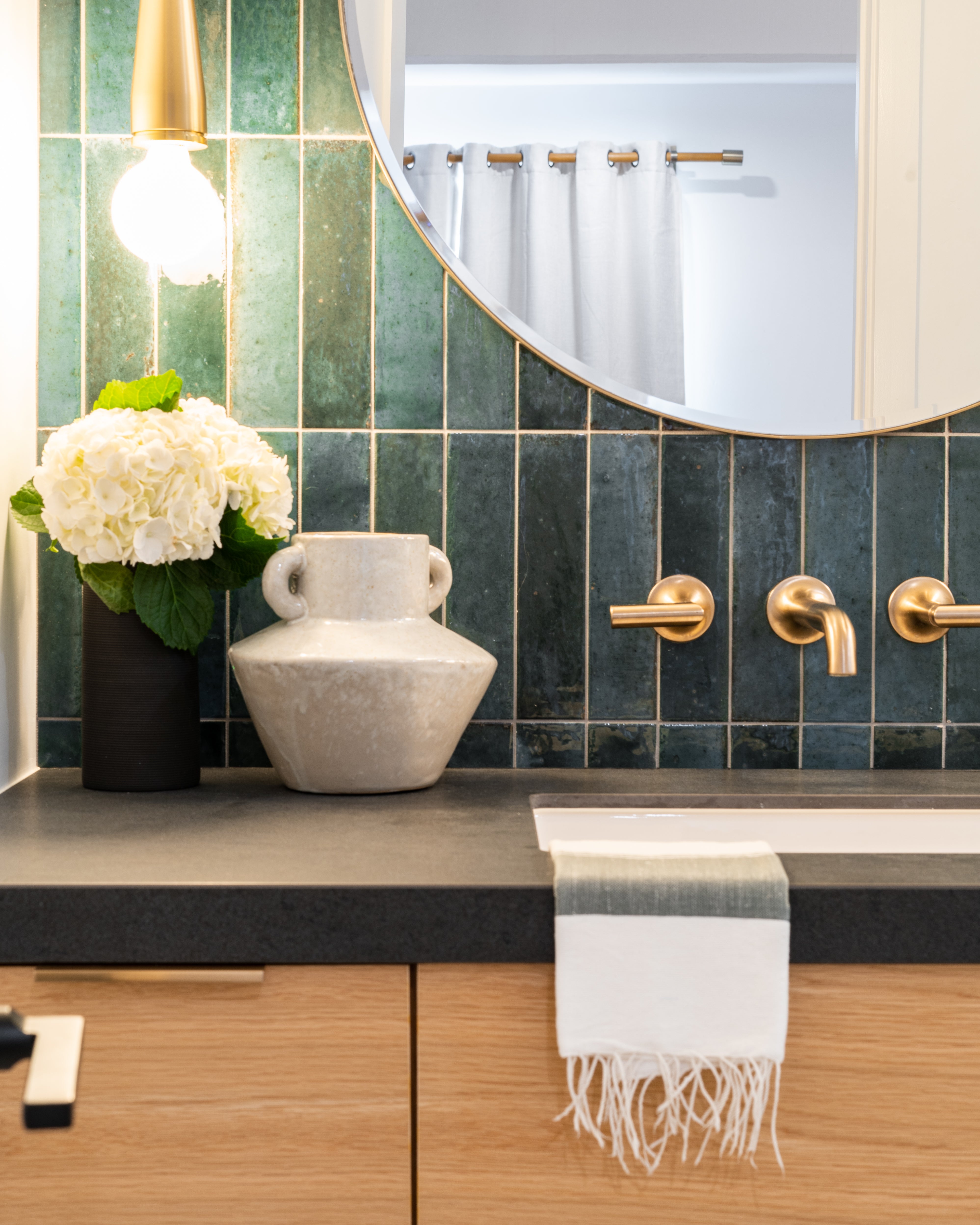 Oliver Stoneware Vase