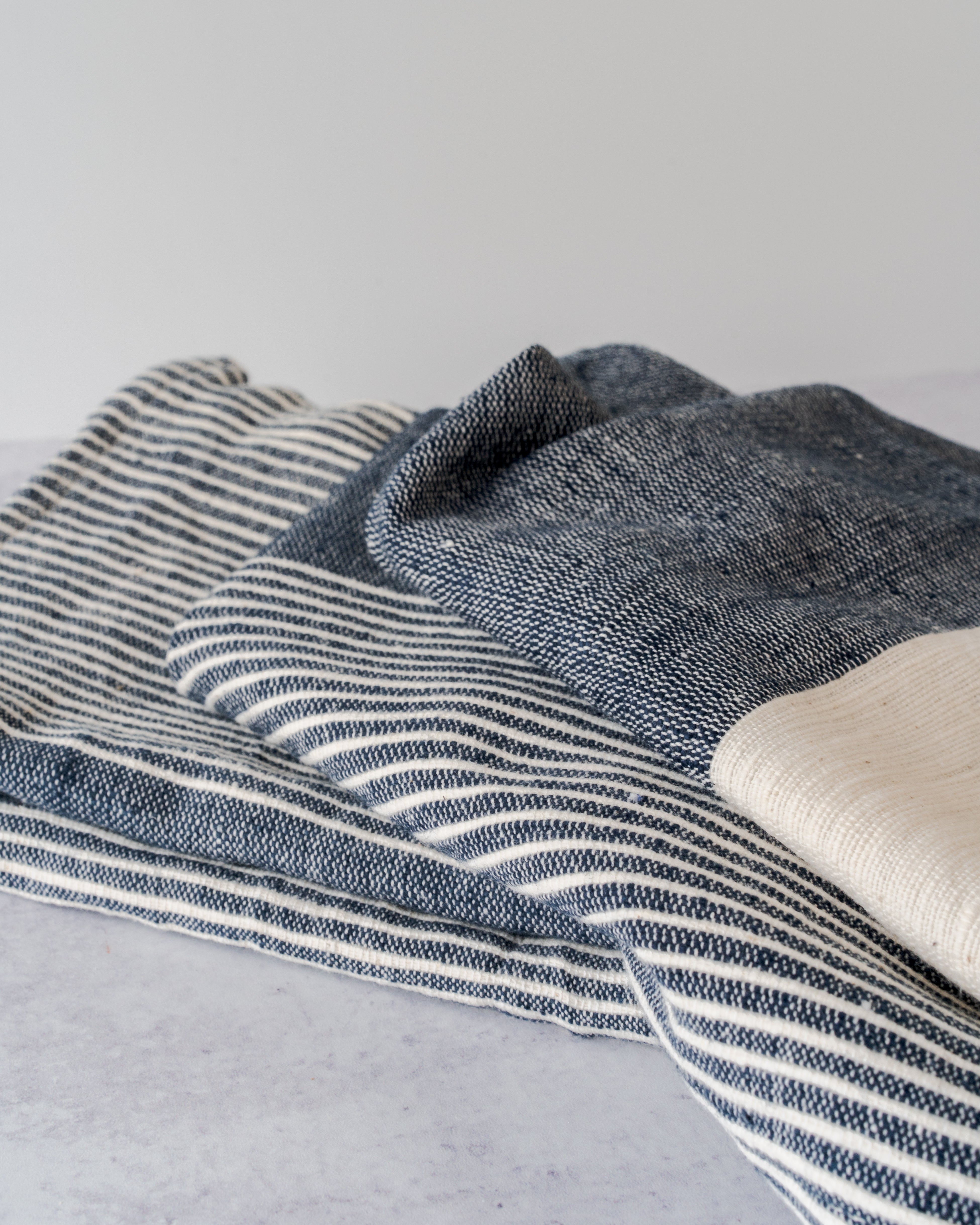 Chesapeake Hand Towel, Navy