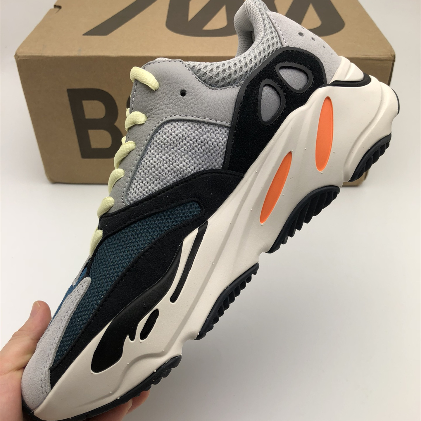 Yeezy Boost 700V1 Reflective Running Shoes 3M EU36-EU47 / US3.5-US12