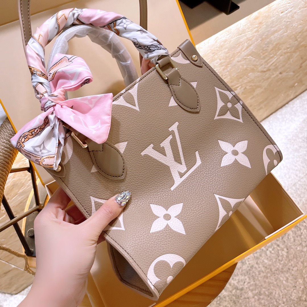 2022 Onthego bag Size:25cm