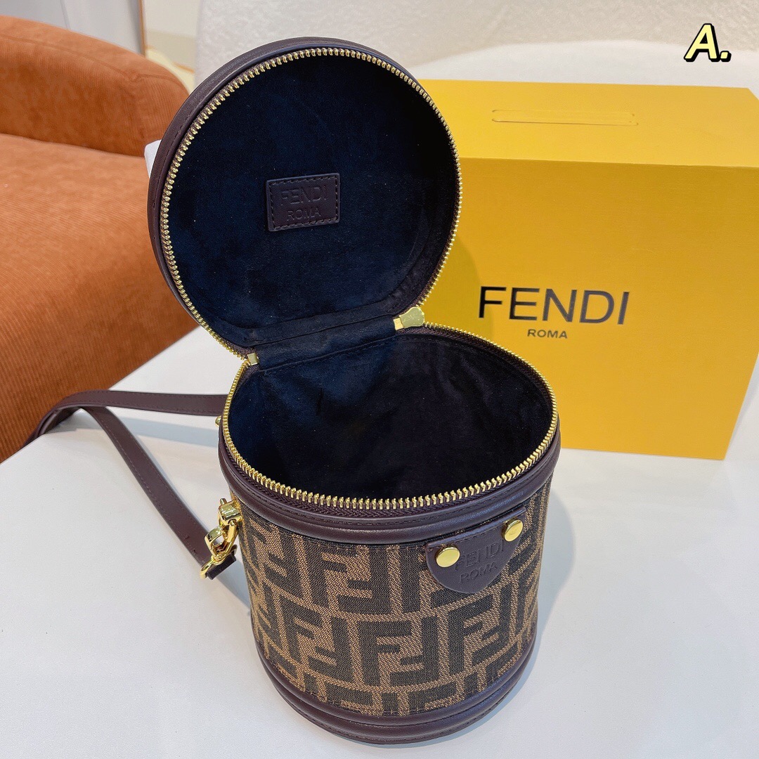 2022 New Bags size:15*14*18cm