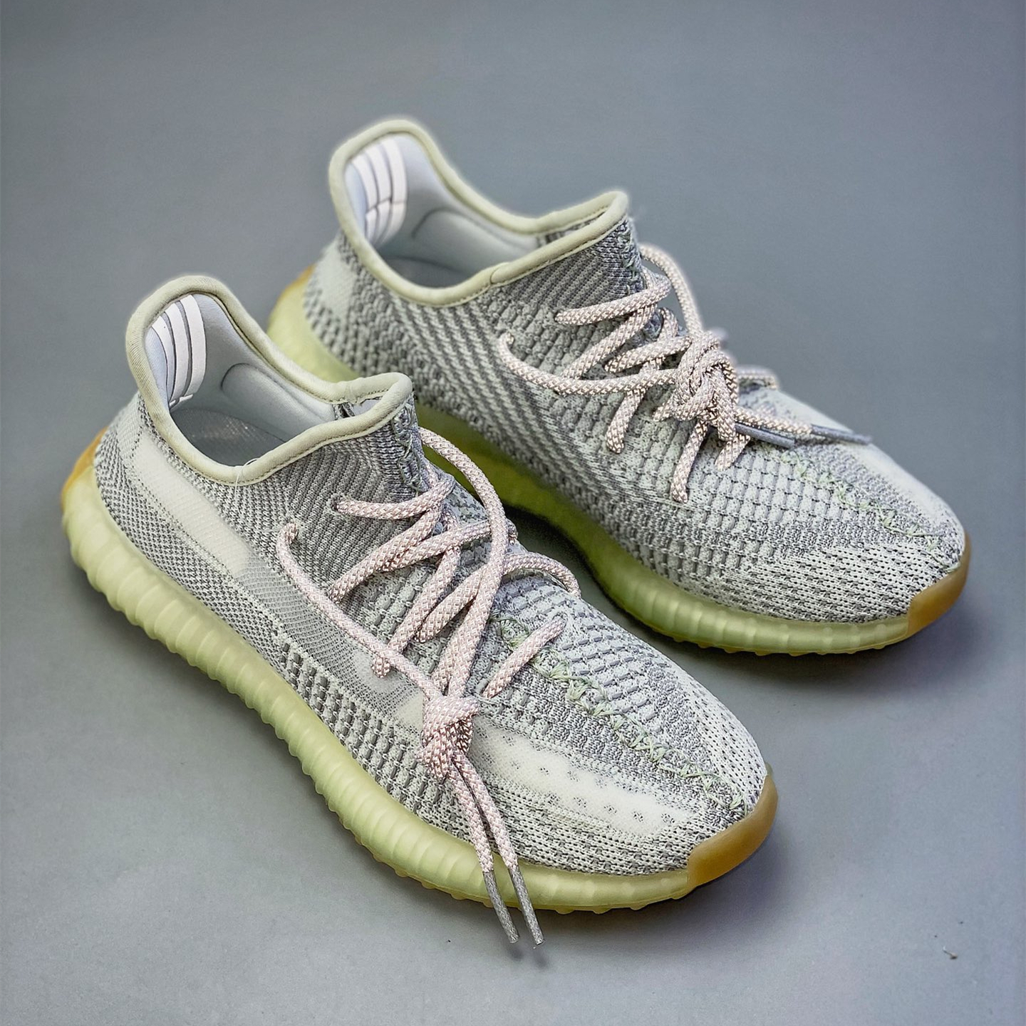 Yeezy Boost 350v2 EU36-EU48 /US4- US13