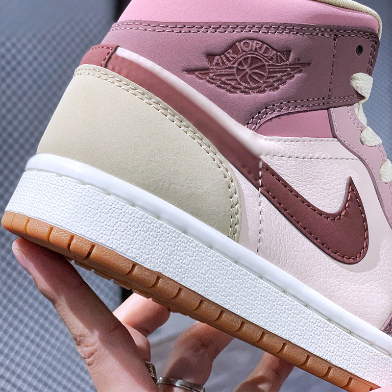 Air Force 1 Mid Sport casual shoes Size：EU36-EU39