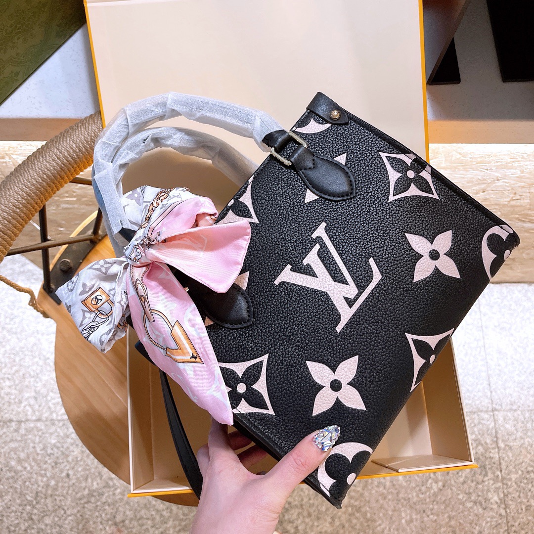 2022 Onthego bag Size:25cm