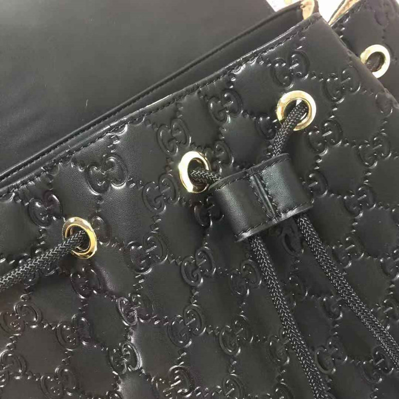 Men's Backpack  Size 34*46*15 cm