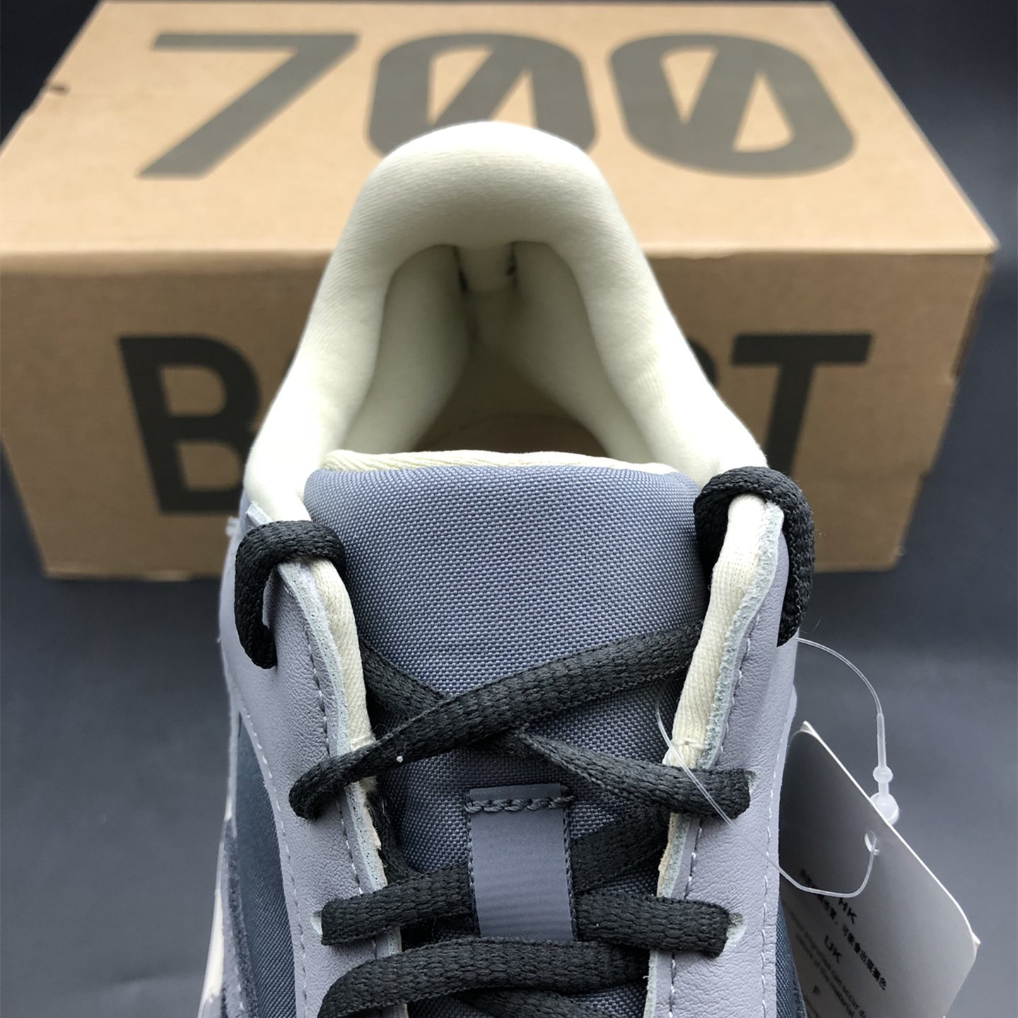 Yeezy Boost 700V1 Reflective Running Shoes 3M EU36-EU47 / US3.5-US12