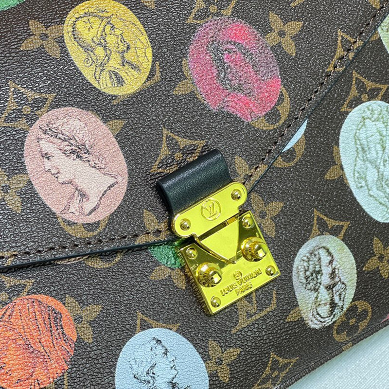 Pochette Métis Letter Carrier's Bag Women‘s Crossbody Bag Size 25*19*7 cm