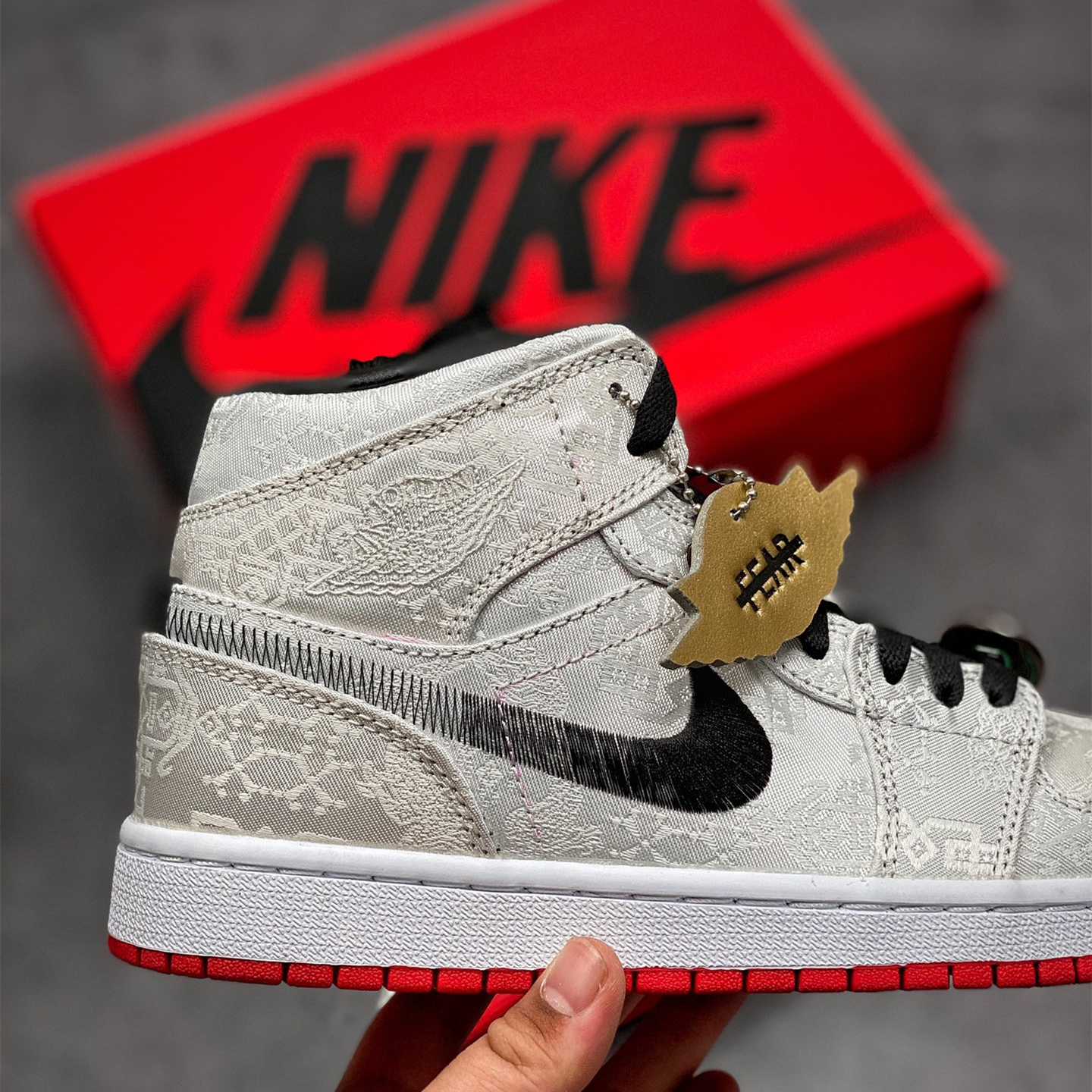 Air Jordan 1 Mid Leisure Board Shoes EU36-EU47.5/ US4-US13