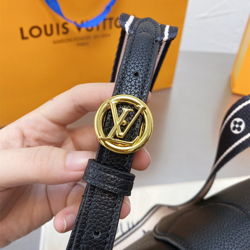 Pont 9 Soft Medium Bag Black Size 25*17.5*8 cm