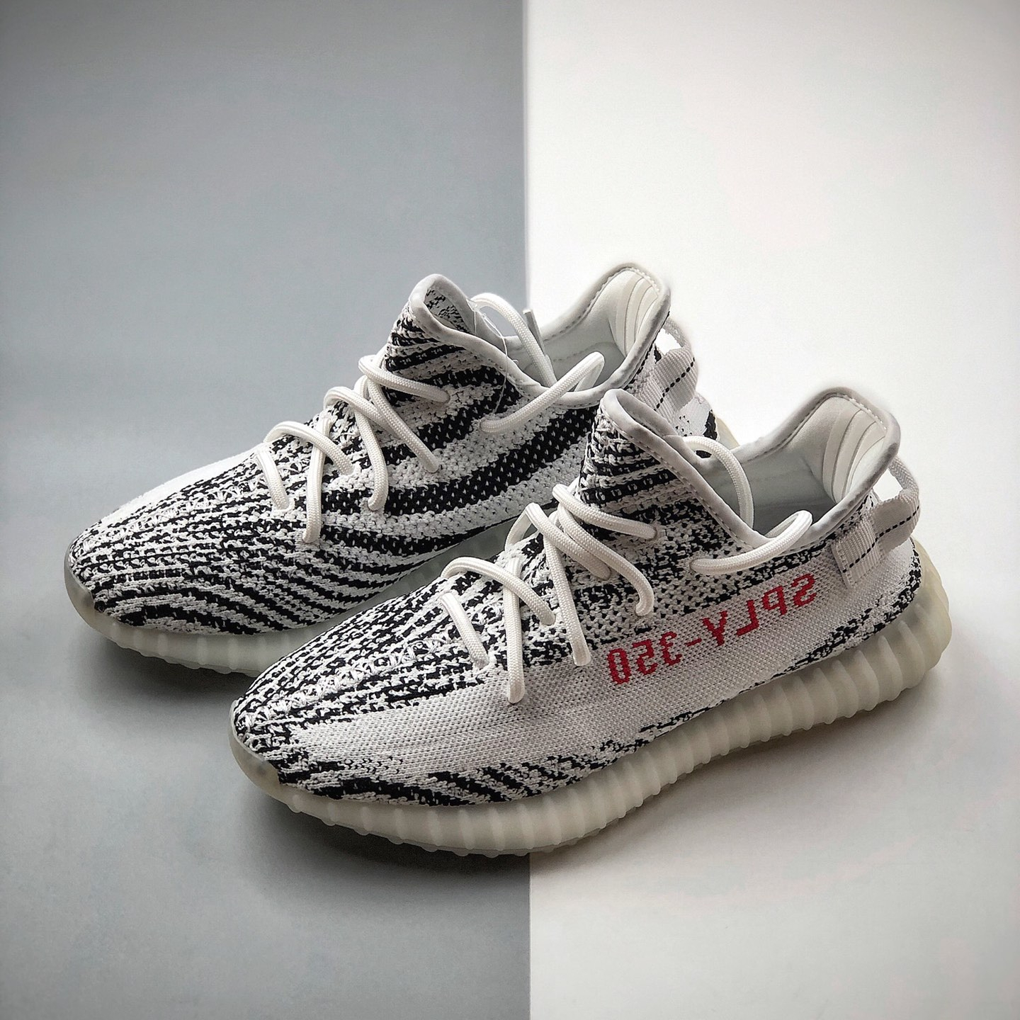 Yeezy Boost 350v2 EU36-EU48 /US4- US13