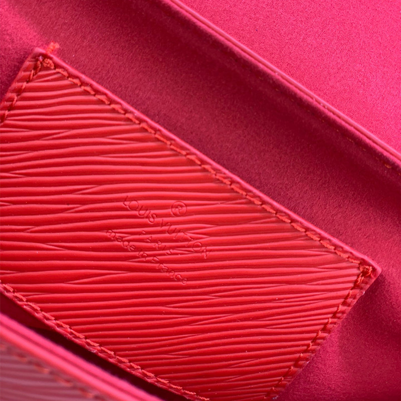 Twist Denim Red Size 23*17*10cm