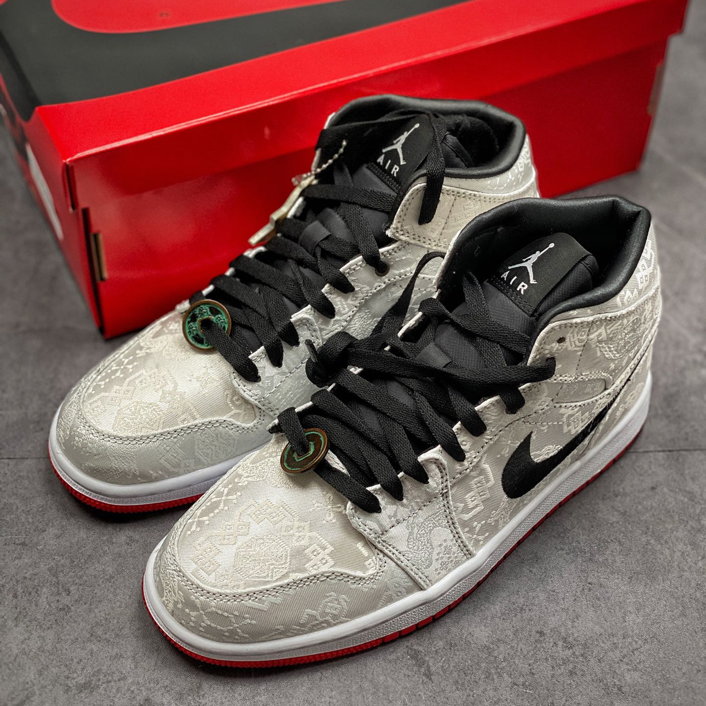 Air Jordan 1 Mid Leisure Board Shoes EU36-EU47.5/ US4-US13