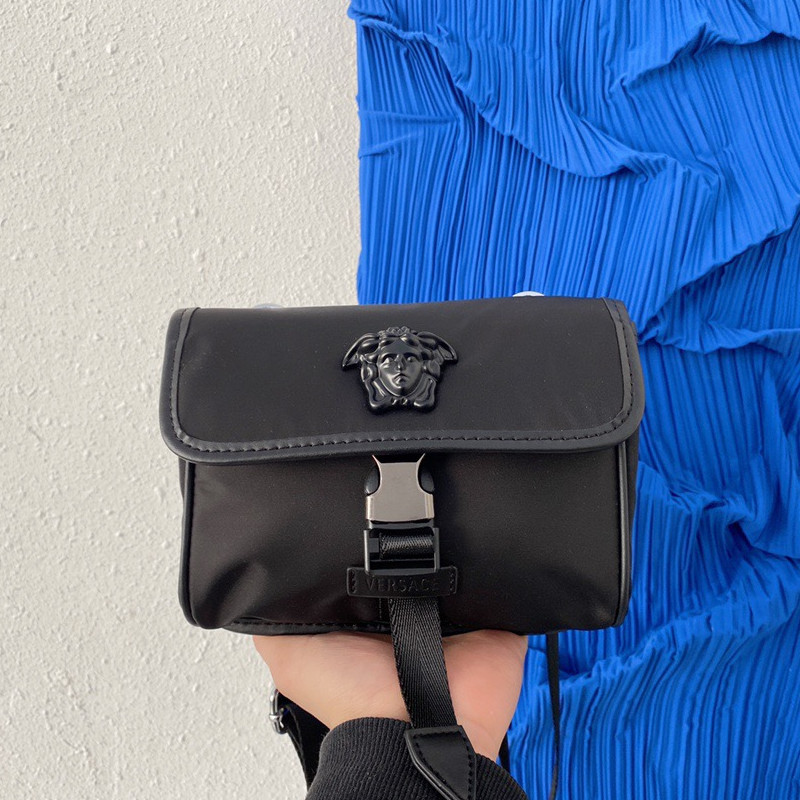 La Medusa Men's Small Messenger Bag Size 22*16 cm