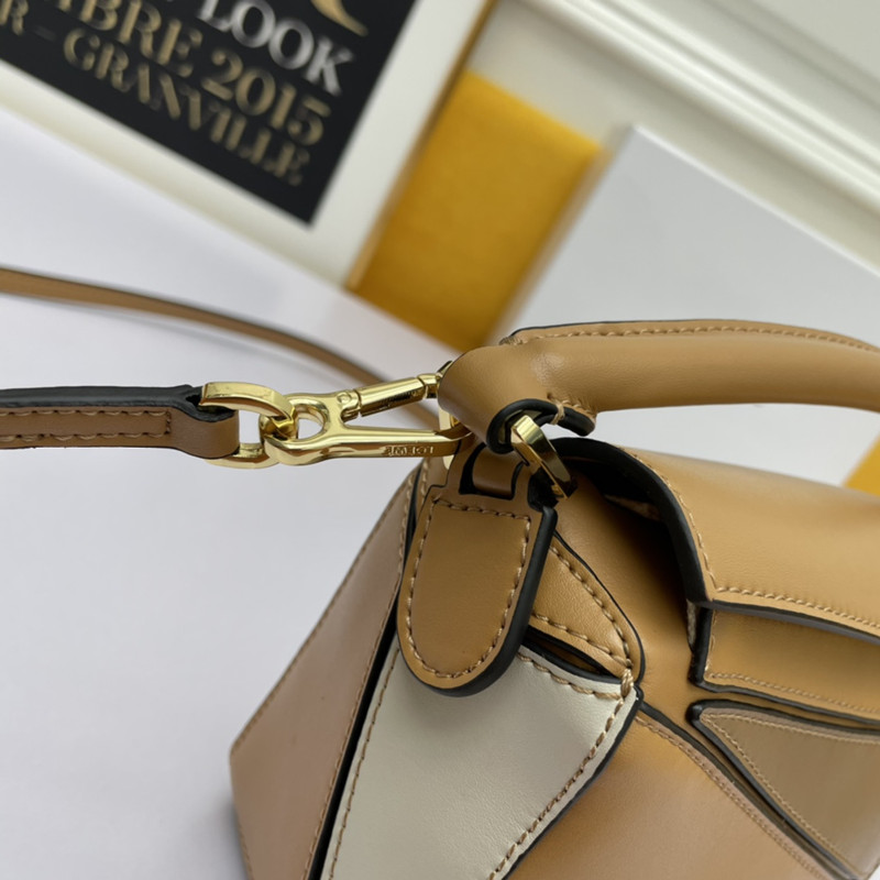 Mini Puzzle Bag Women's Crossbody Bag Size 18*12.5*8cm