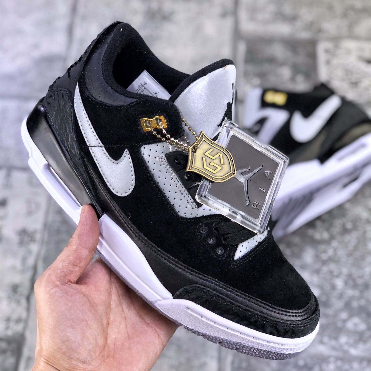 Air Jordan 3 Tinker Black Cement Size:EU36-EU46/US4-US12