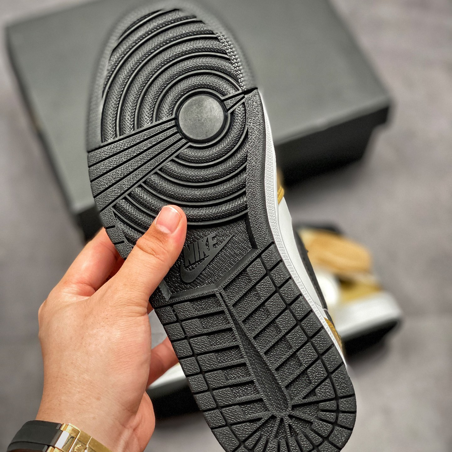 Air Jordan 1 Mid Leisure Board Shoes EU36-EU47.5/ US4-US13