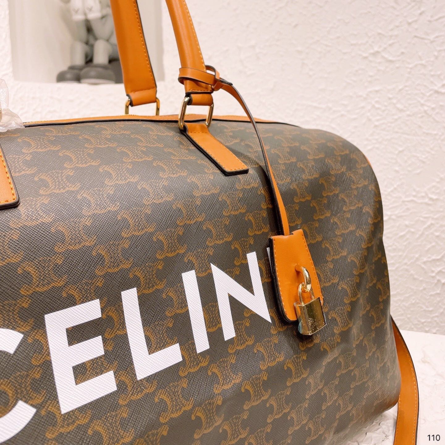 Triomphe Travel bag size:47*28cm