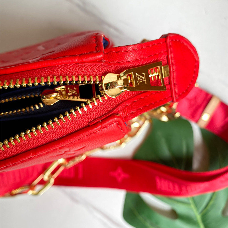 Coussin Small Bag Red Size 26*20*12cm