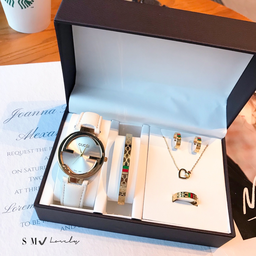 Classic Double G Women's 5-Piece Set Preferred Gift