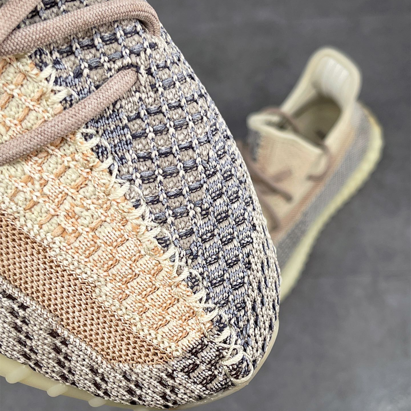 Yeezy Boost 350v2 EU36-EU48 /US4- US13