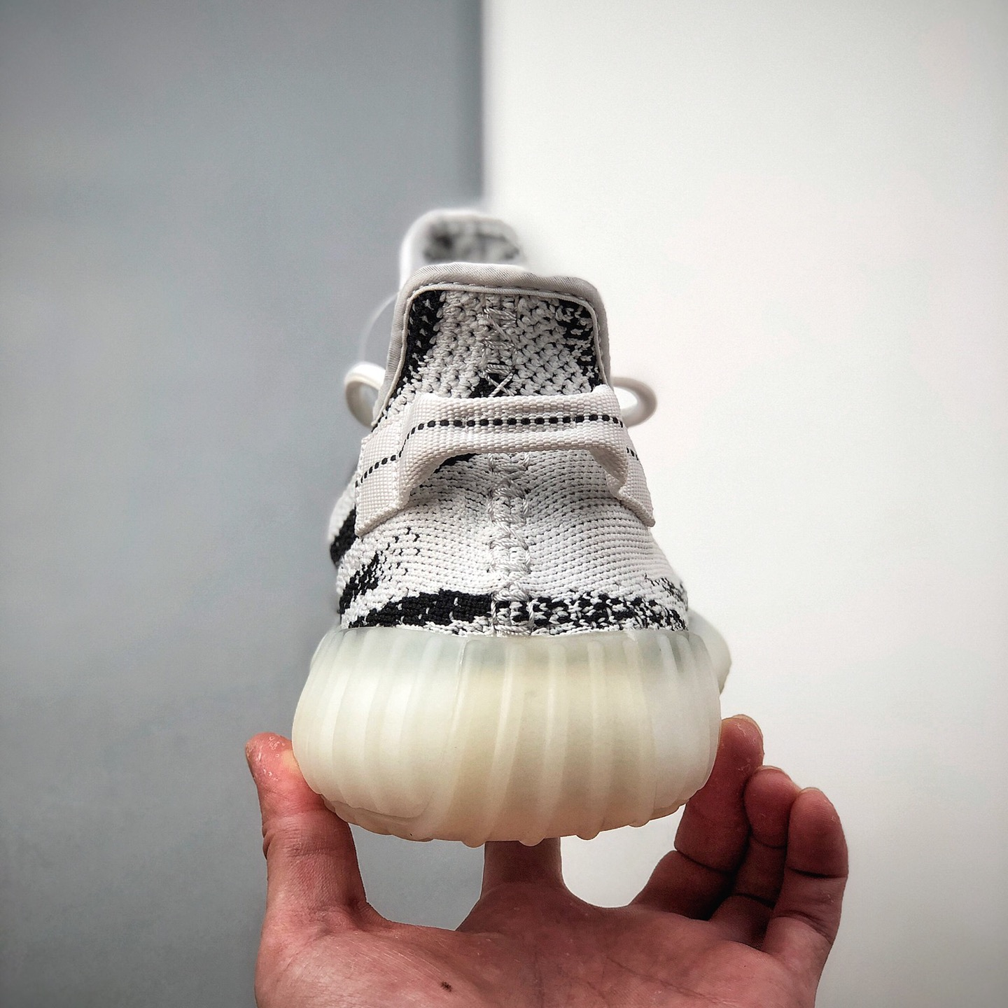 Yeezy Boost 350v2 EU36-EU48 /US4- US13