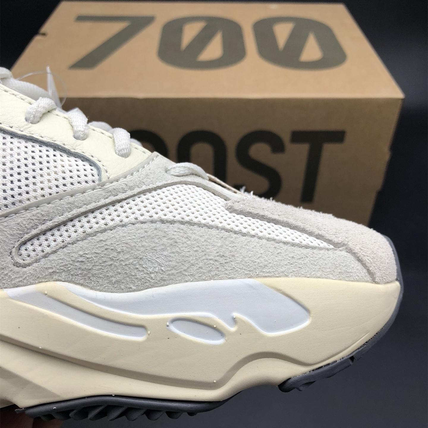 Yeezy Boost 700V1 Reflective Running Shoes 3M EU36-EU47 / US3.5-US12