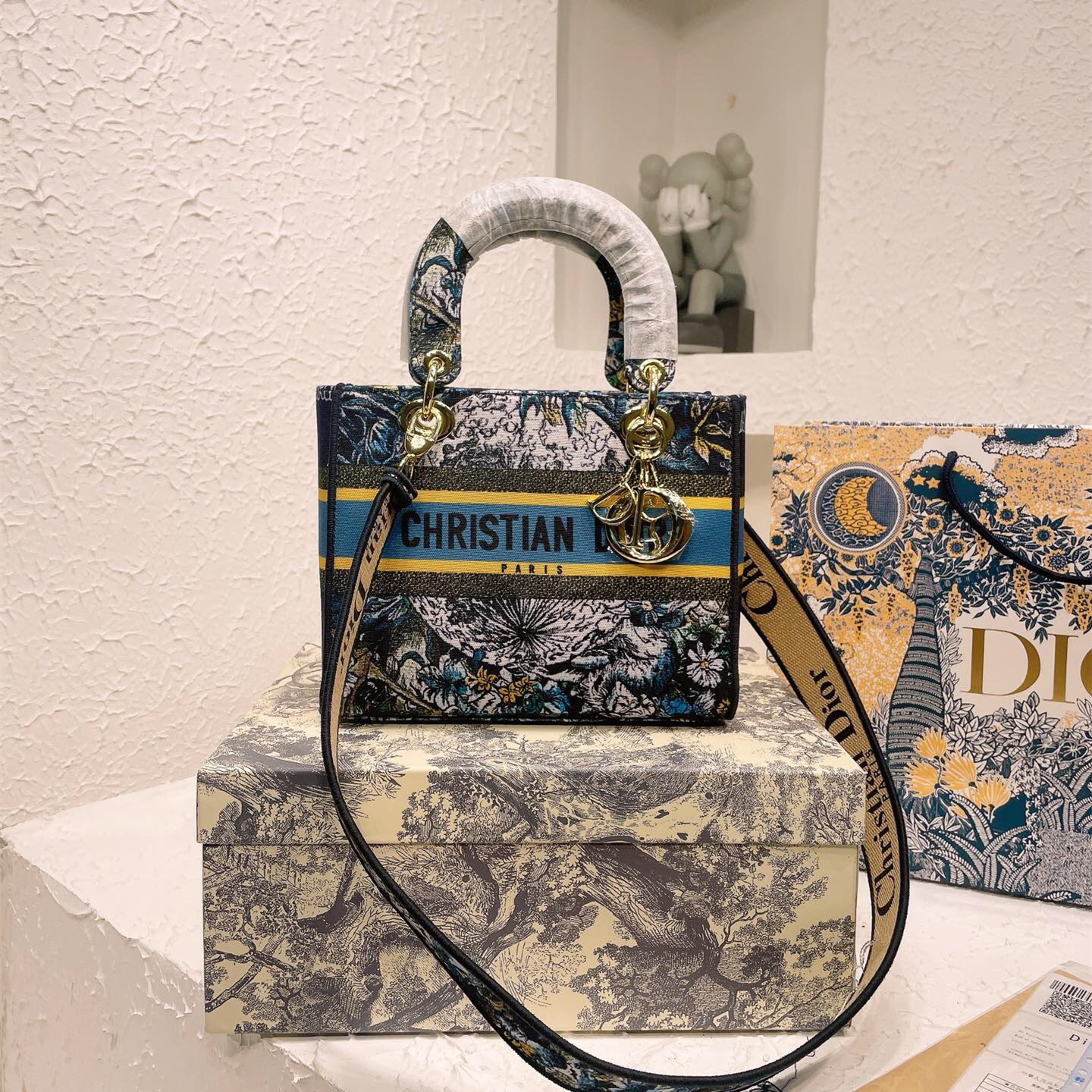 Diana Handbag lady classic