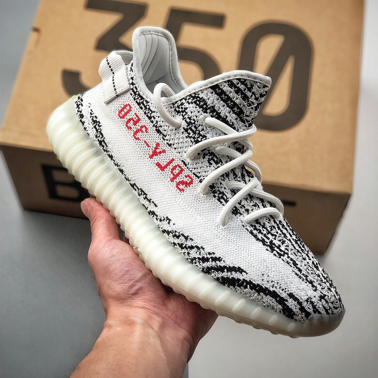 Yeezy Boost 350v2 EU36-EU48 /US4- US13