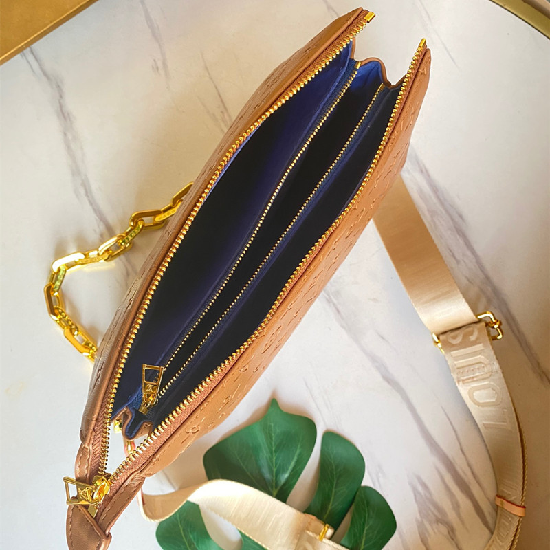 Coussin Small Bag Camel Size 26*20*12cm