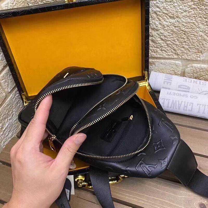 Men's Chest bag Size 32*18*8 cm
