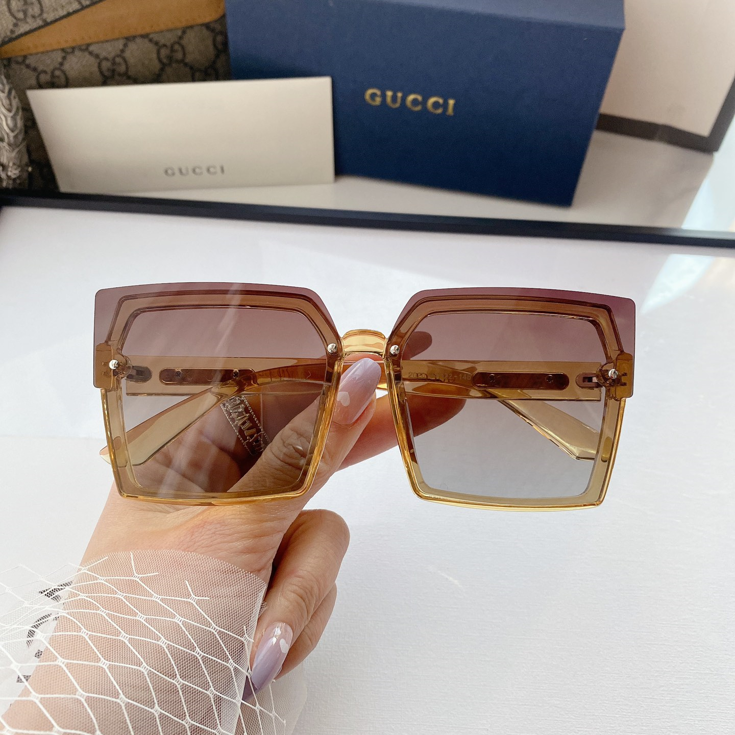 Men's And Women's Sunglasses 3 Colors