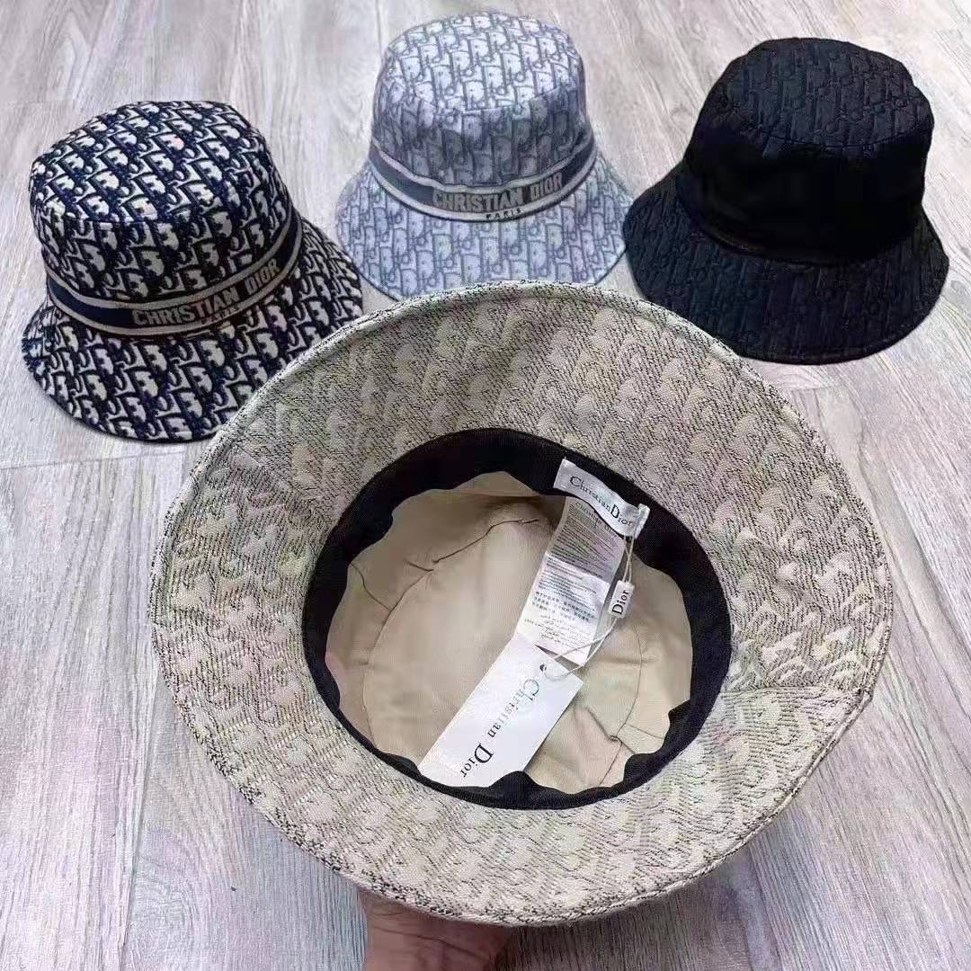 Hat & Cap