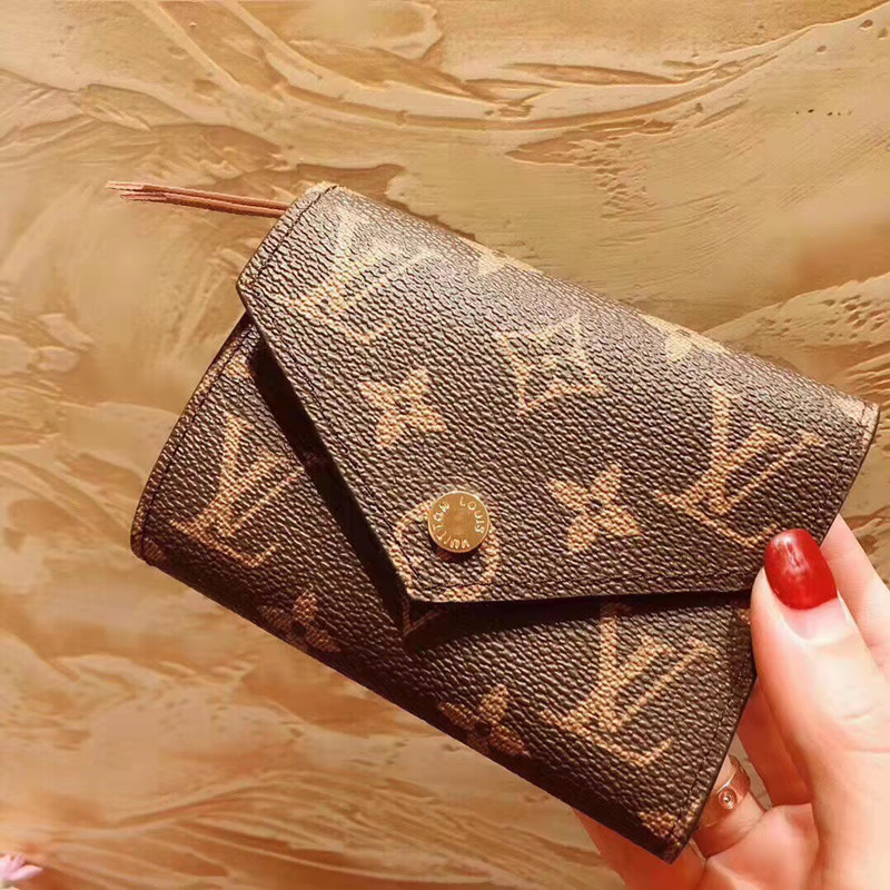 Emilie Wallet Classic Petite Practical Monogram Canvas Made Size 11 * 10cm