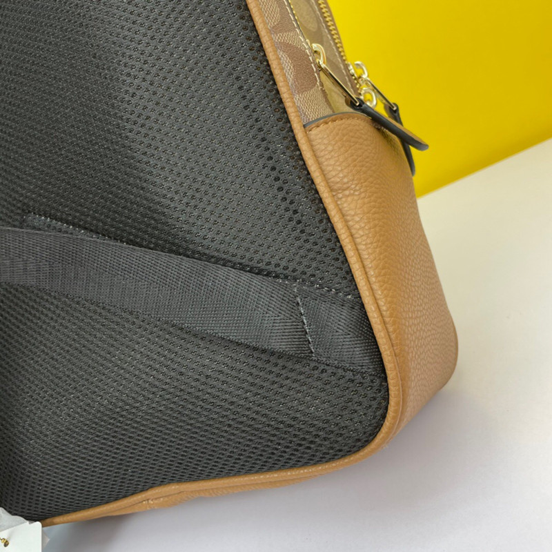 Women's Fashion Backpack Size 27*36*13 cm