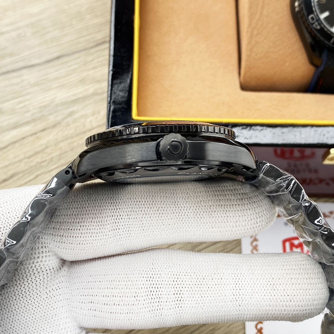 Mechanical Watches ,43MM,3 COLORS