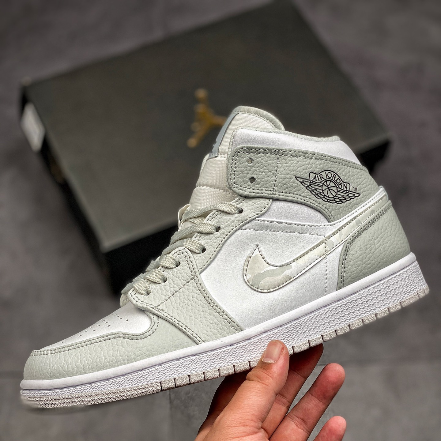 Air Jordan 1 Mid Leisure Board Shoes EU36-EU47.5/ US4-US13